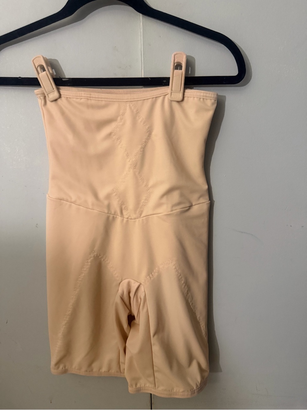 SUBTRACT Women’s Medium Nude High-Waist Shapewear Shorts